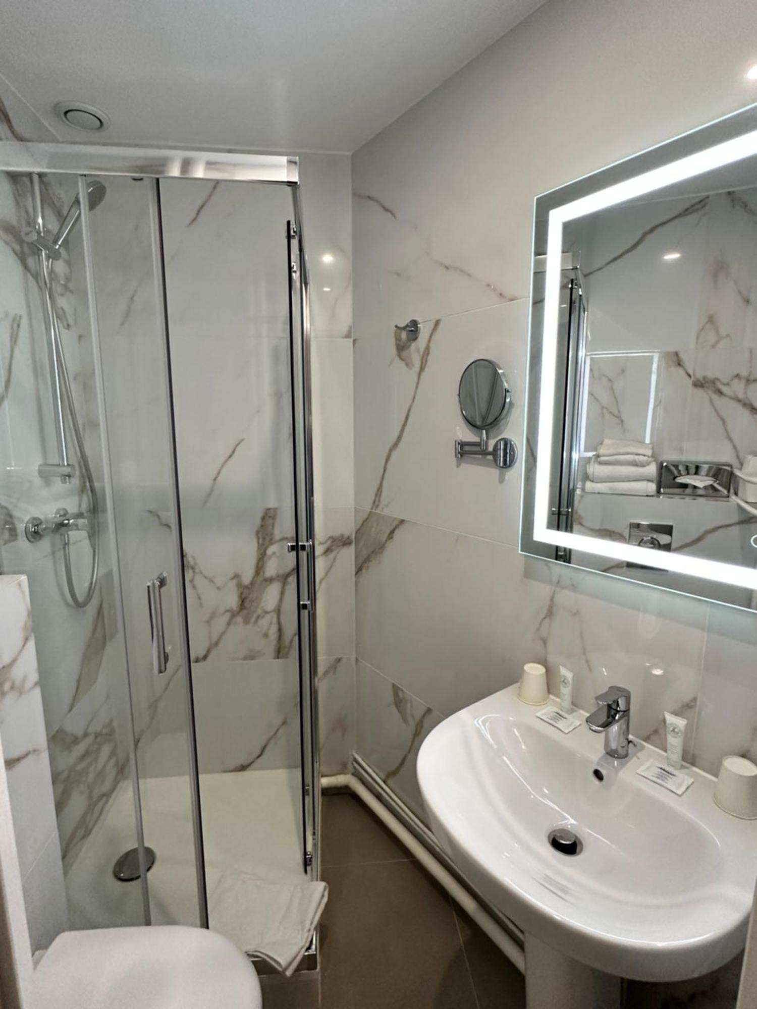 Hotel Riviera Renovated Paris Dış mekan fotoğraf