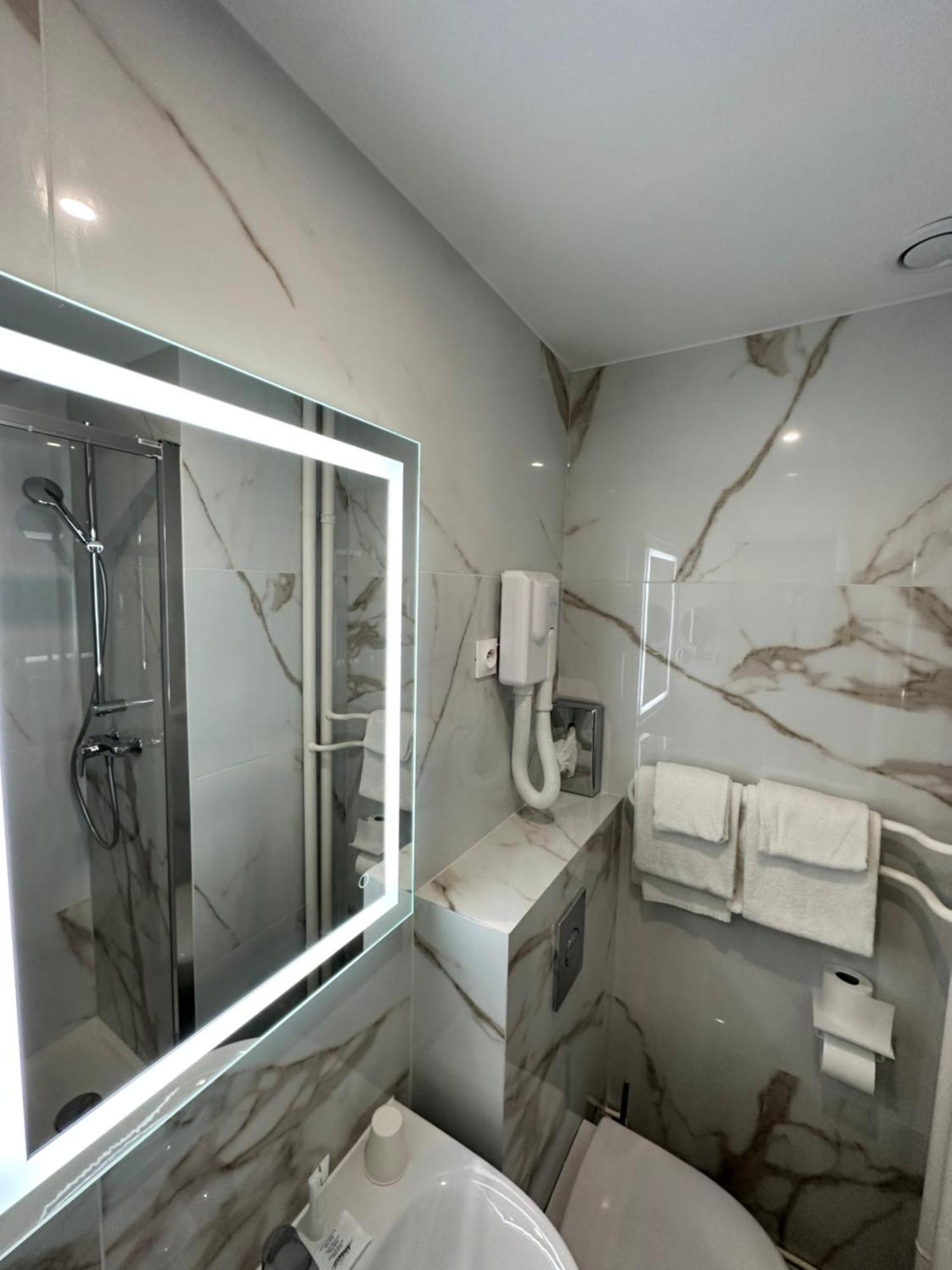 Hotel Riviera Renovated Paris Dış mekan fotoğraf